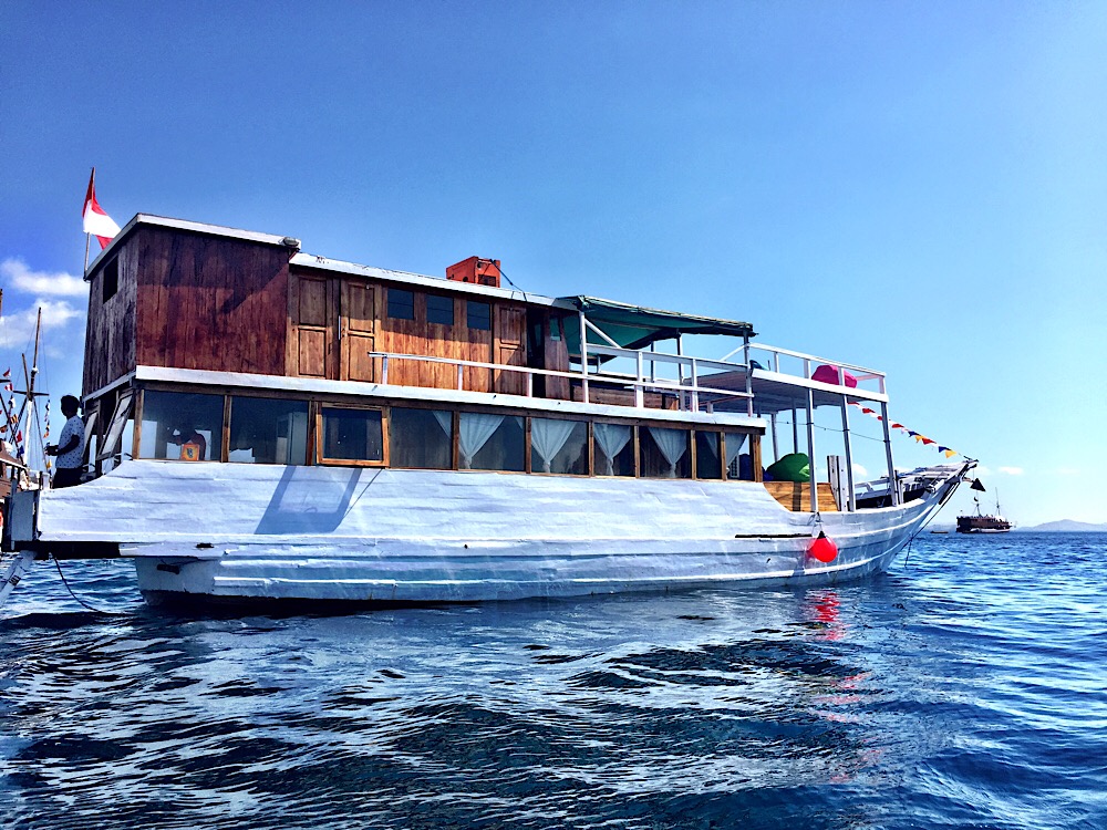 Liveaboard Komodo