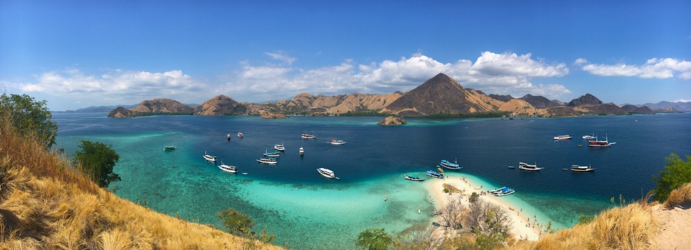 Kelor Island Komodo