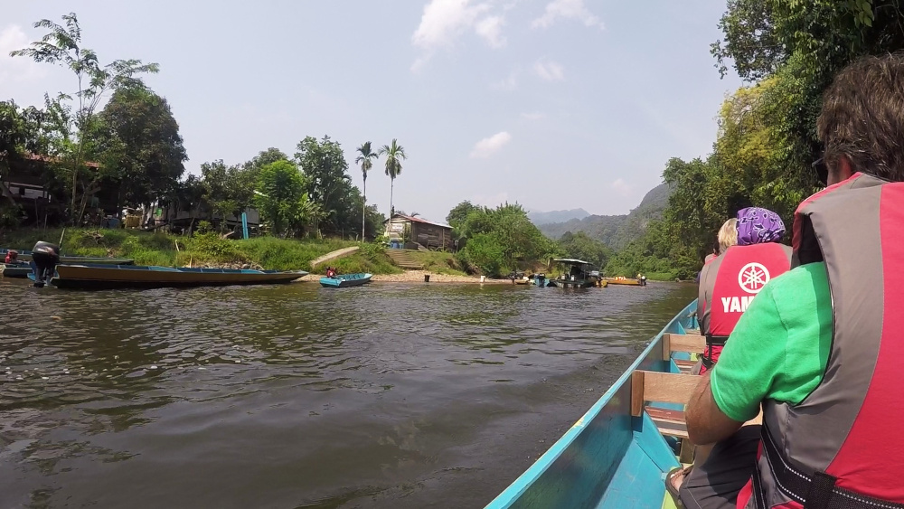 Mulu Long Boat Ride