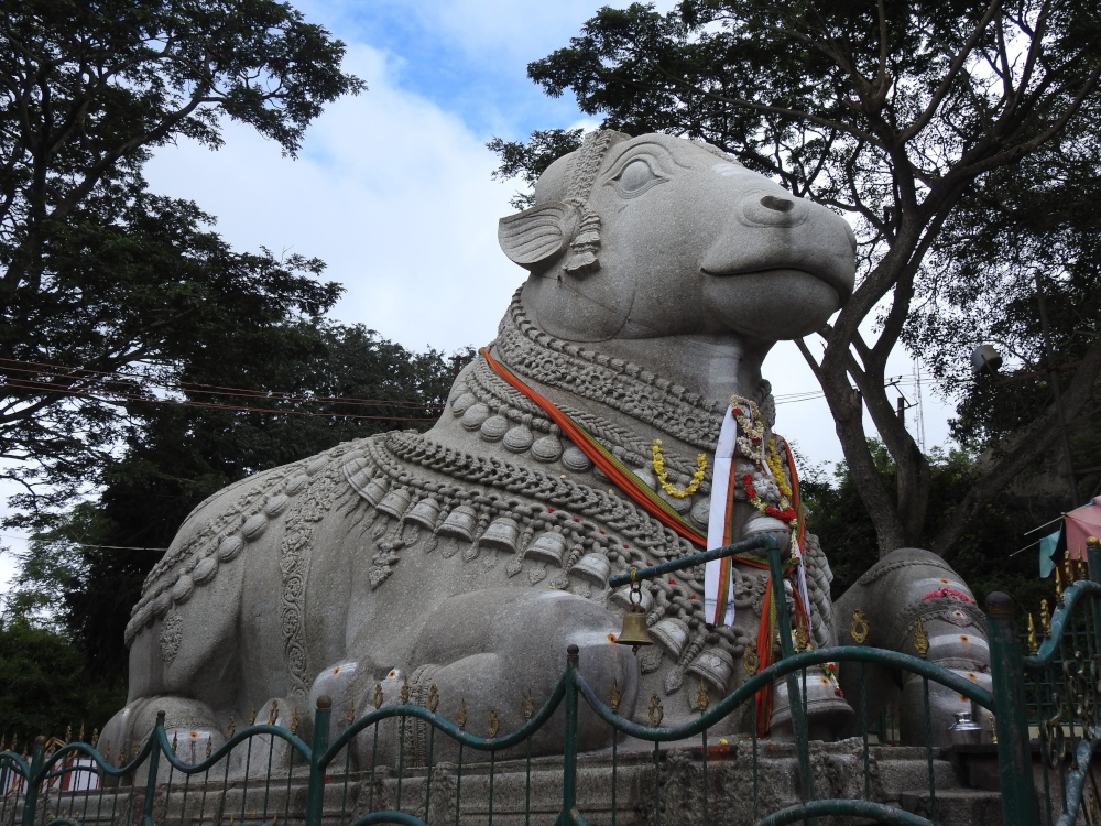 Nandi Bull Statue